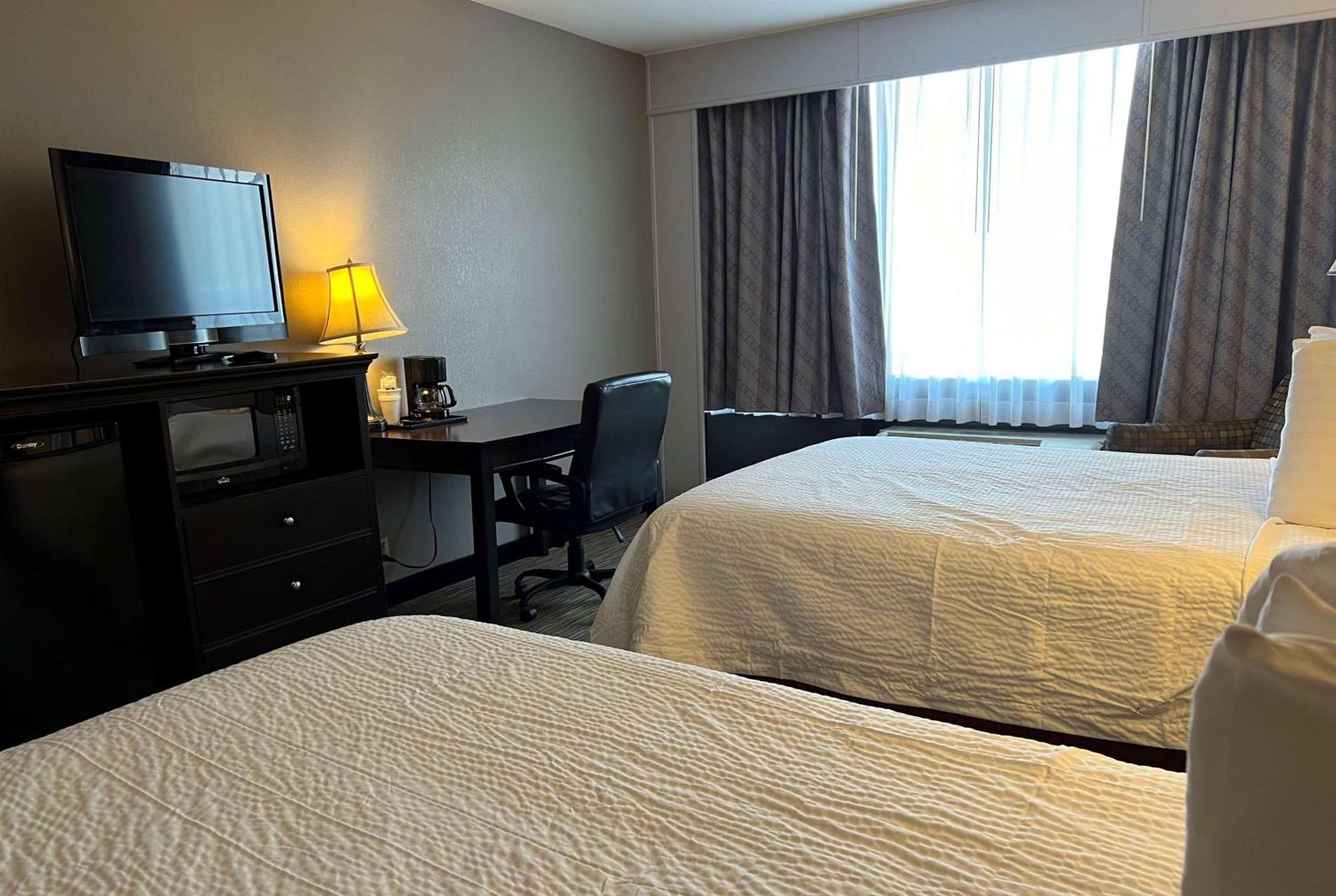 Days Inn By Wyndham Pittsburg Ks Ngoại thất bức ảnh
