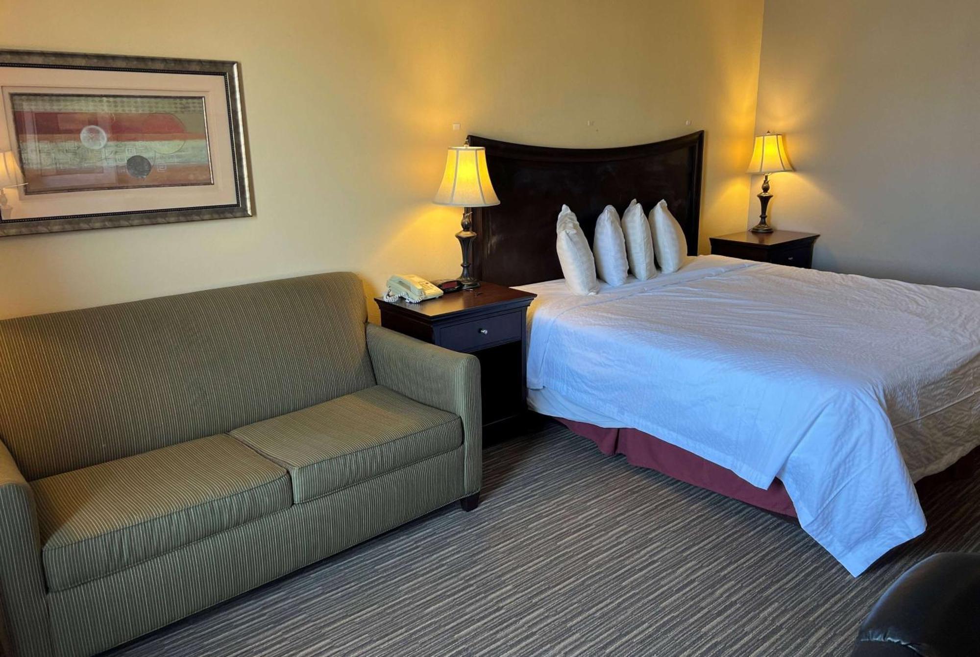 Days Inn By Wyndham Pittsburg Ks Ngoại thất bức ảnh