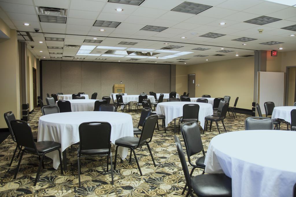 Days Inn By Wyndham Pittsburg Ks Ngoại thất bức ảnh