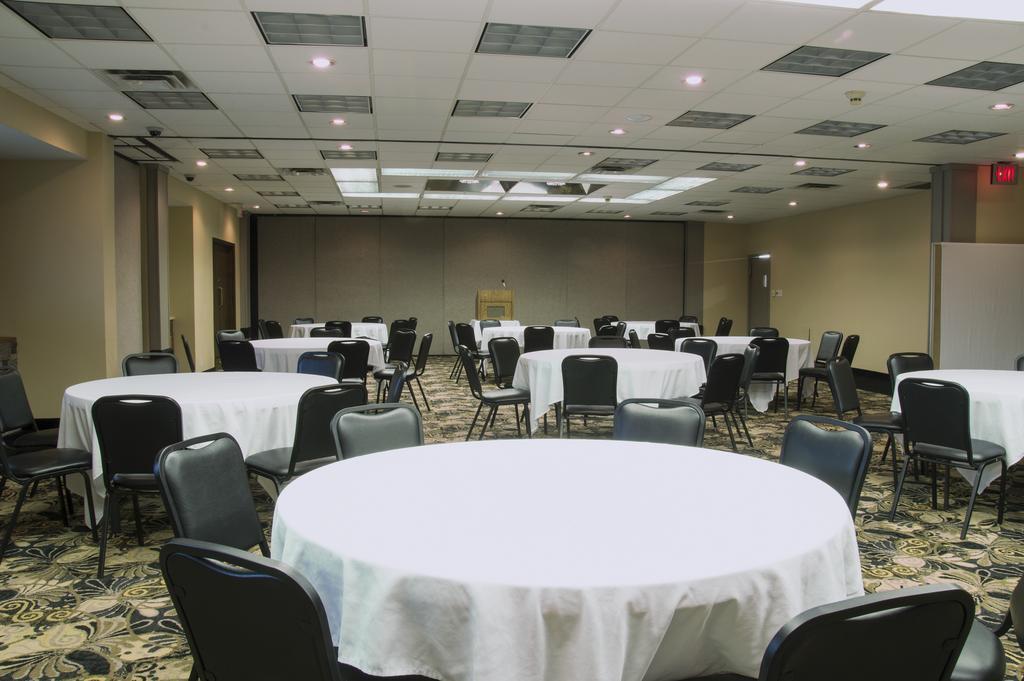 Days Inn By Wyndham Pittsburg Ks Ngoại thất bức ảnh